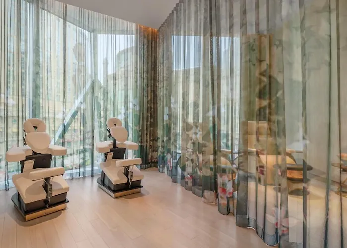 W - Hotel 5*