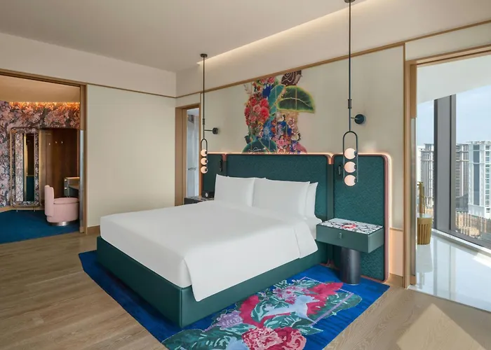 W - 5* Macau