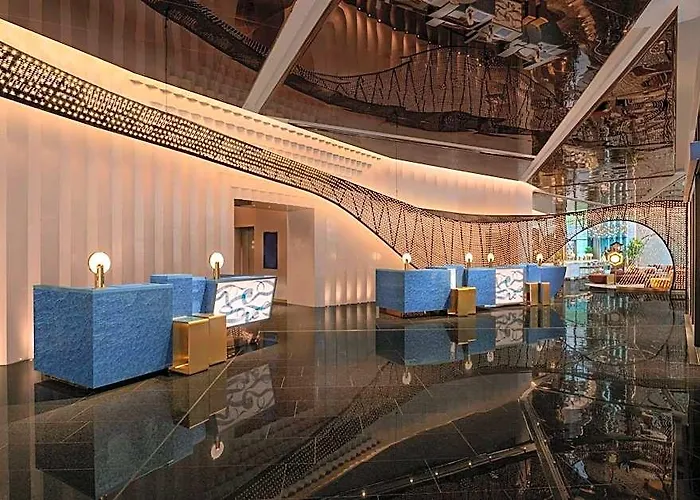 W - Macau